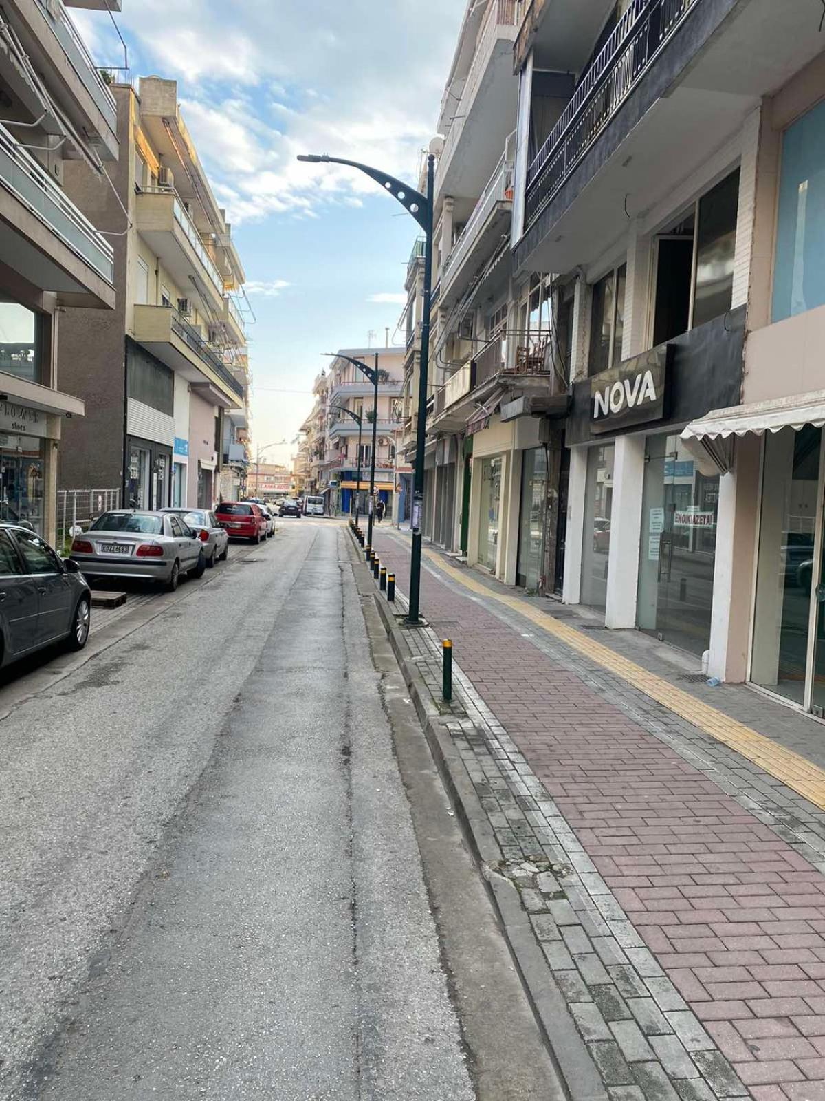 Parasiou Studios 103 Διαμερίσματα Στο Κέντρο Της Πόλης Комотини Экстерьер фото